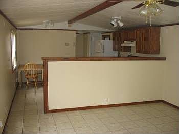 4th image of 16405 Salamanca Ct