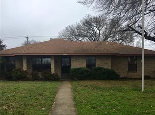 408 Overlook Dr, Midlothian, TX 76065