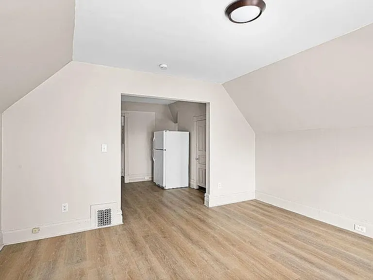 1509 Jefferson St #3 — Photo 4