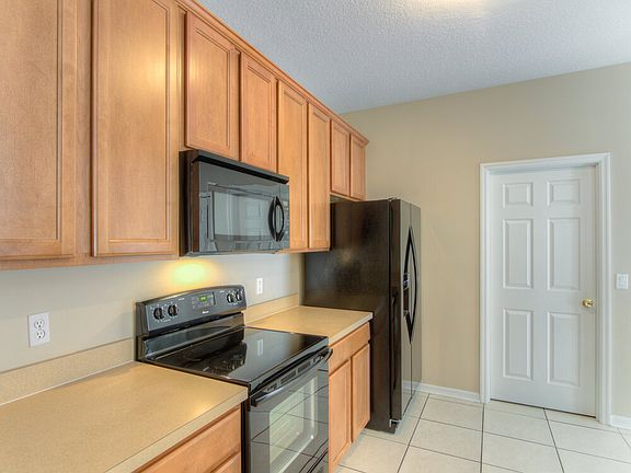 5th image of 14122 Sapphire Bay Cir