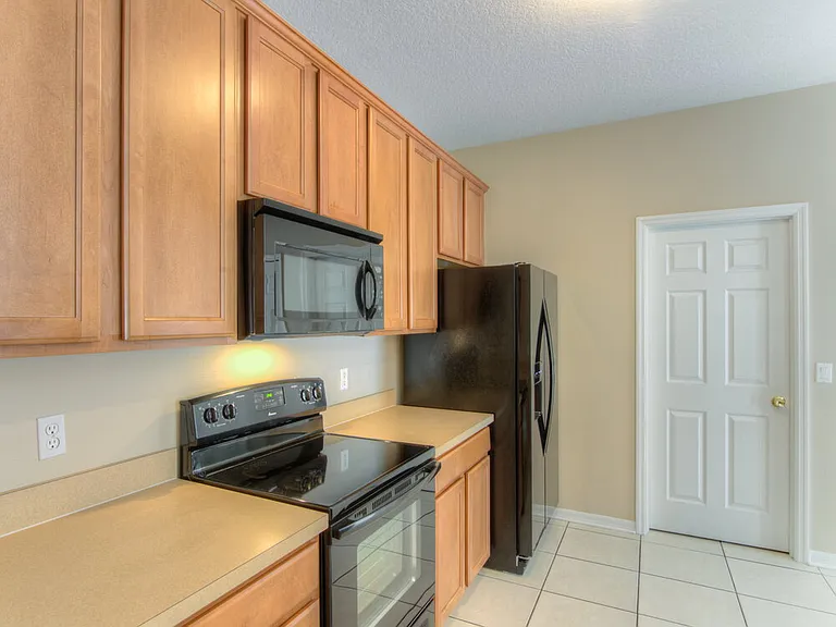 14122 Sapphire Bay Cir — Photo 5