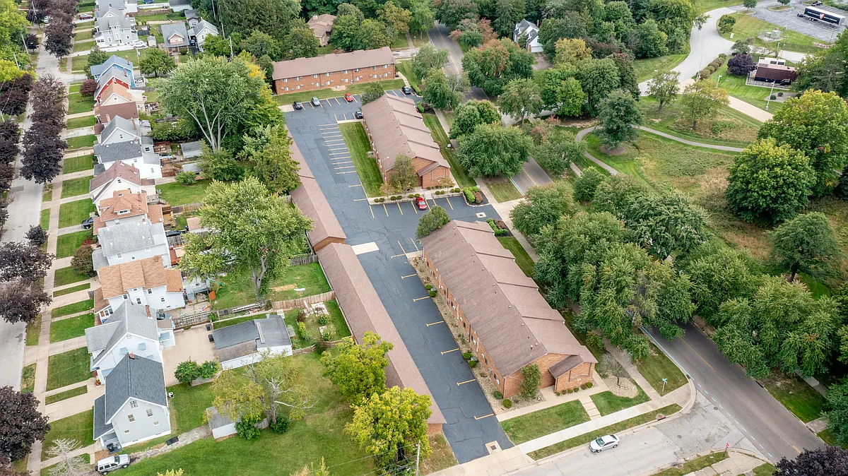Building Photo - Firestone Park