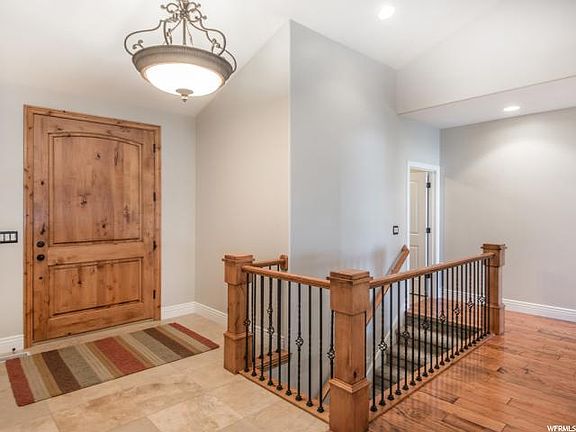 2nd image of 4158 W Park Hollow Ln