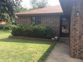 840 W Lois St, Springfield, MO 65807