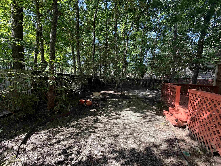 8149 Kimbrook Dr — Photo 18
