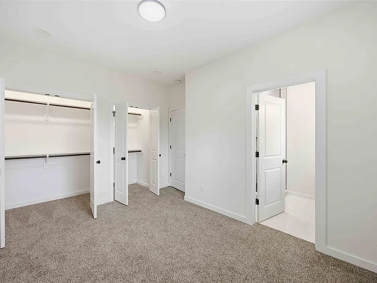 8412 Darien St #B — Photo 11