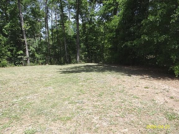 3rd image of 13733 Macon Rd