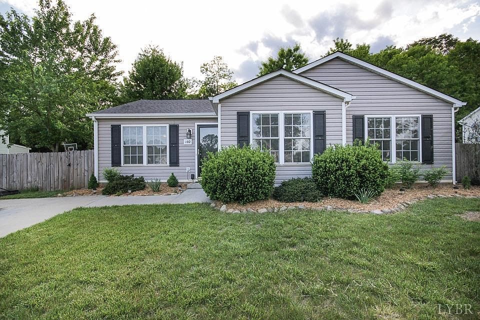 1st image of 102 Willard Way