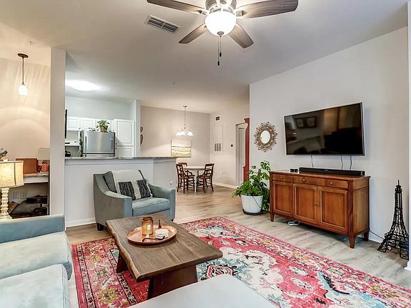 3rd image of 60 Fenwick Hall Allee Aly #424