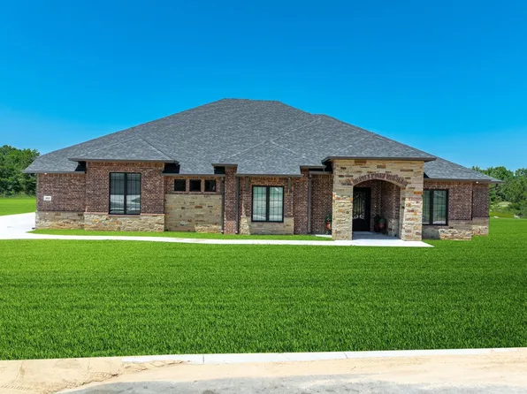 4053 N Tyler Rd, Maize, KS 67101