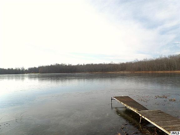 2nd image of 1326 Lakeview Dr