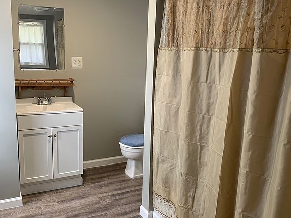 4th image of 501 Bransford Dr