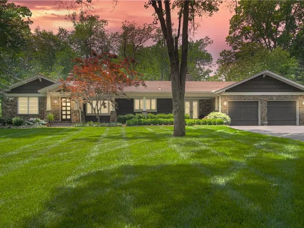 9630 High Dr, Leawood, KS 66206