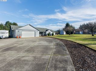29830 SE Currin Rd, Estacada, OR 97023