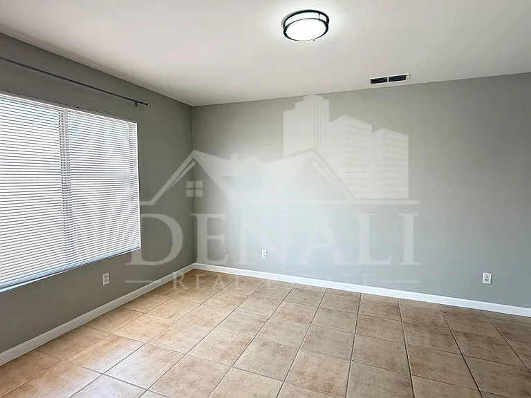 490 E Bart Dr — Photo 9