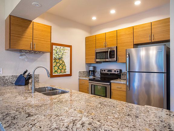 3rd image of 155 Wailea Ike Pl APT 89