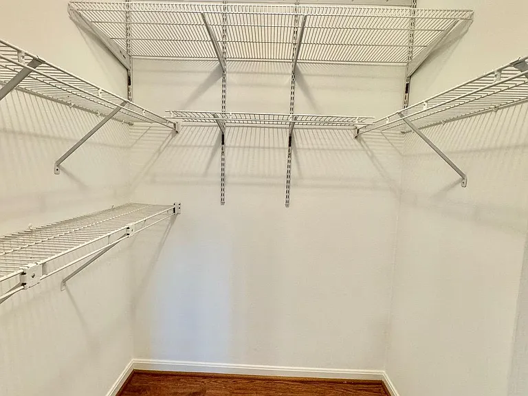 2128 Brigadier Blvd — Photo 32