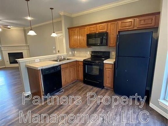 5th image of 2673 N Miranda Ave #4