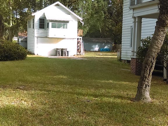 3rd image of 1307 Murray Dr