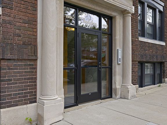 2nd image of 1901 Stevens Ave APT 304