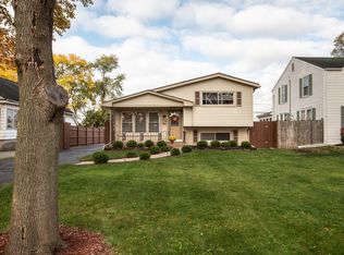 42 N Wisconsin Ave, Addison, IL 60101