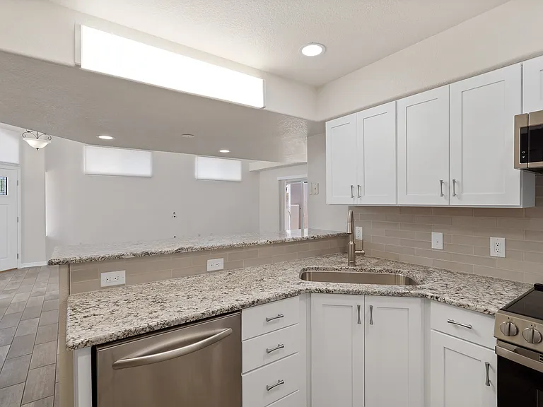 4295 Desert Springs Trl — Photo 25