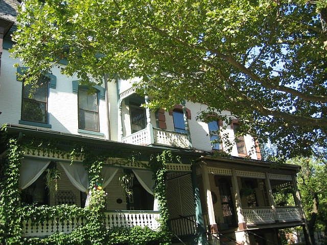 1st image of 96 Elliot St #2