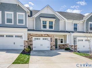 18521 Palisades Rdg, Moseley, VA 23120