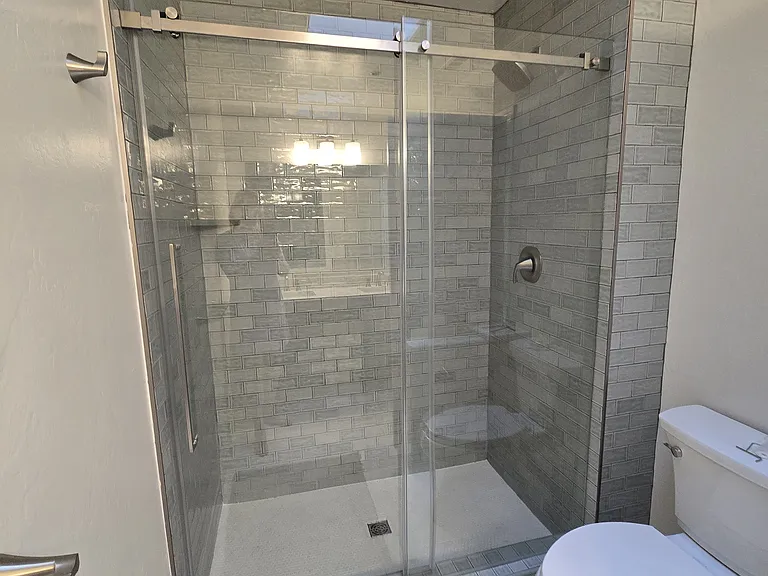 77 W Harrison Ave — Photo 7