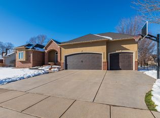 2709 N Lake Ridge St, Wichita, KS 67205