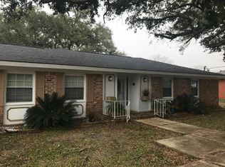 2108 Sandalwood Pl, Gautier, MS 39553