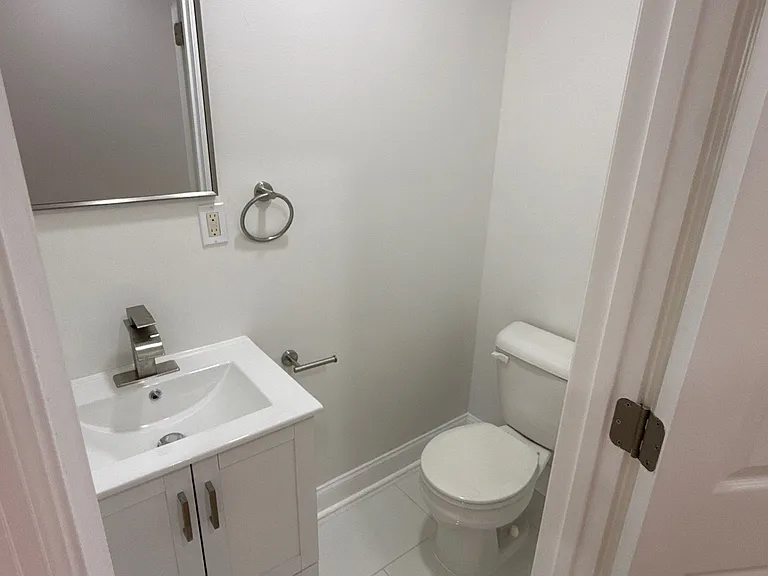 1322 S 57th St — Photo 12