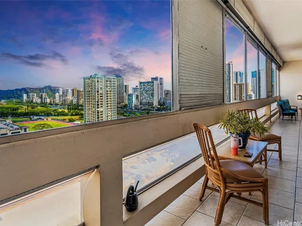 500 University Ave #Penthouse 10, Honolulu, HI 96826