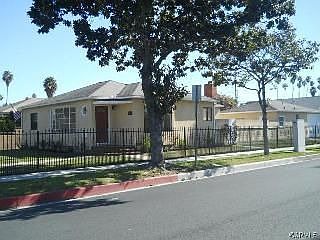 1st image of 500 E 99th St