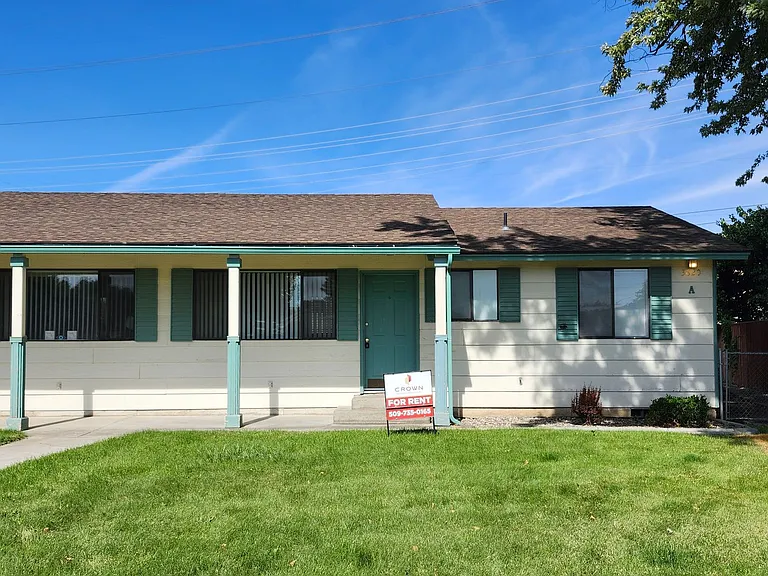 3620 W Albany Ave — Photo 12