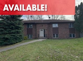 4747 Charing Dr #3, Rockford, IL 61114