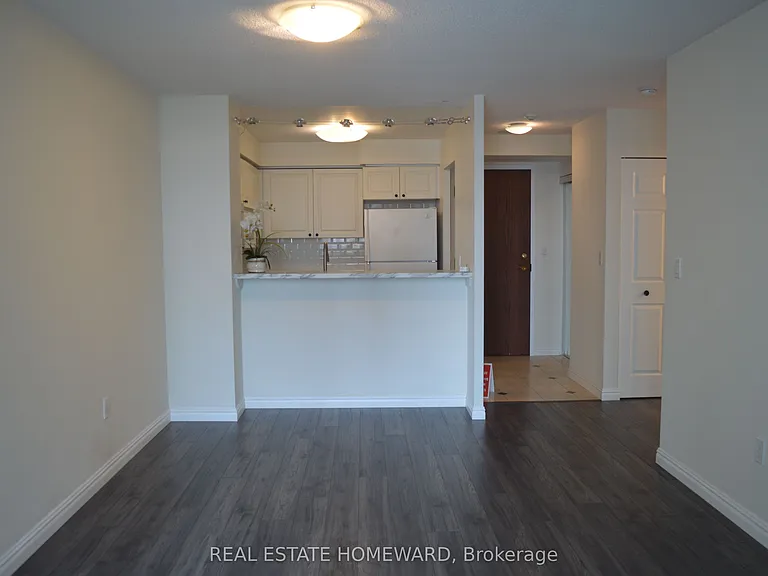 18 Pemberton Ave #1101 — Photo 9
