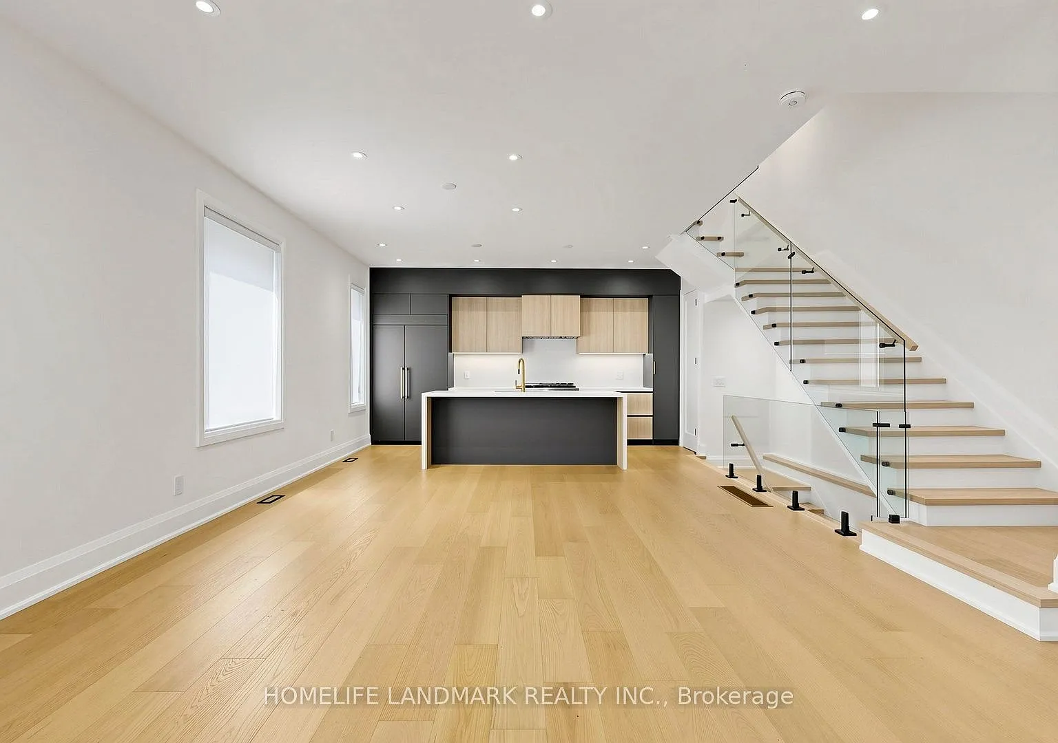 6 bed, $5,500 — Photo 4