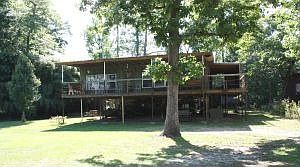 1st image of 164 Thornhill Ln