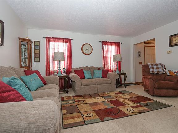 4th image of 4496 Mogul Ln