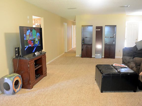 4th image of 5208 Birchwood Pl