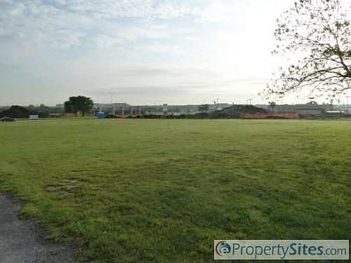 2nd image of 2870 Western Center Blvd