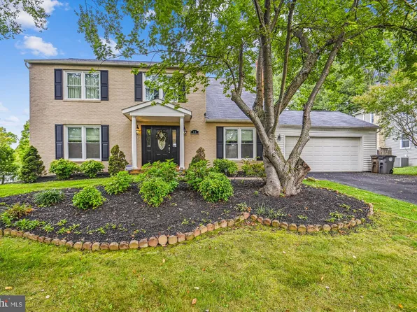 11 Stonepath Ct, Rockville, MD 20854