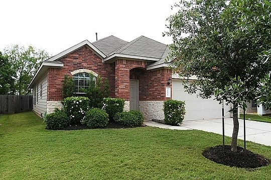 3rd image of 20023 Stonepine Creek Dr