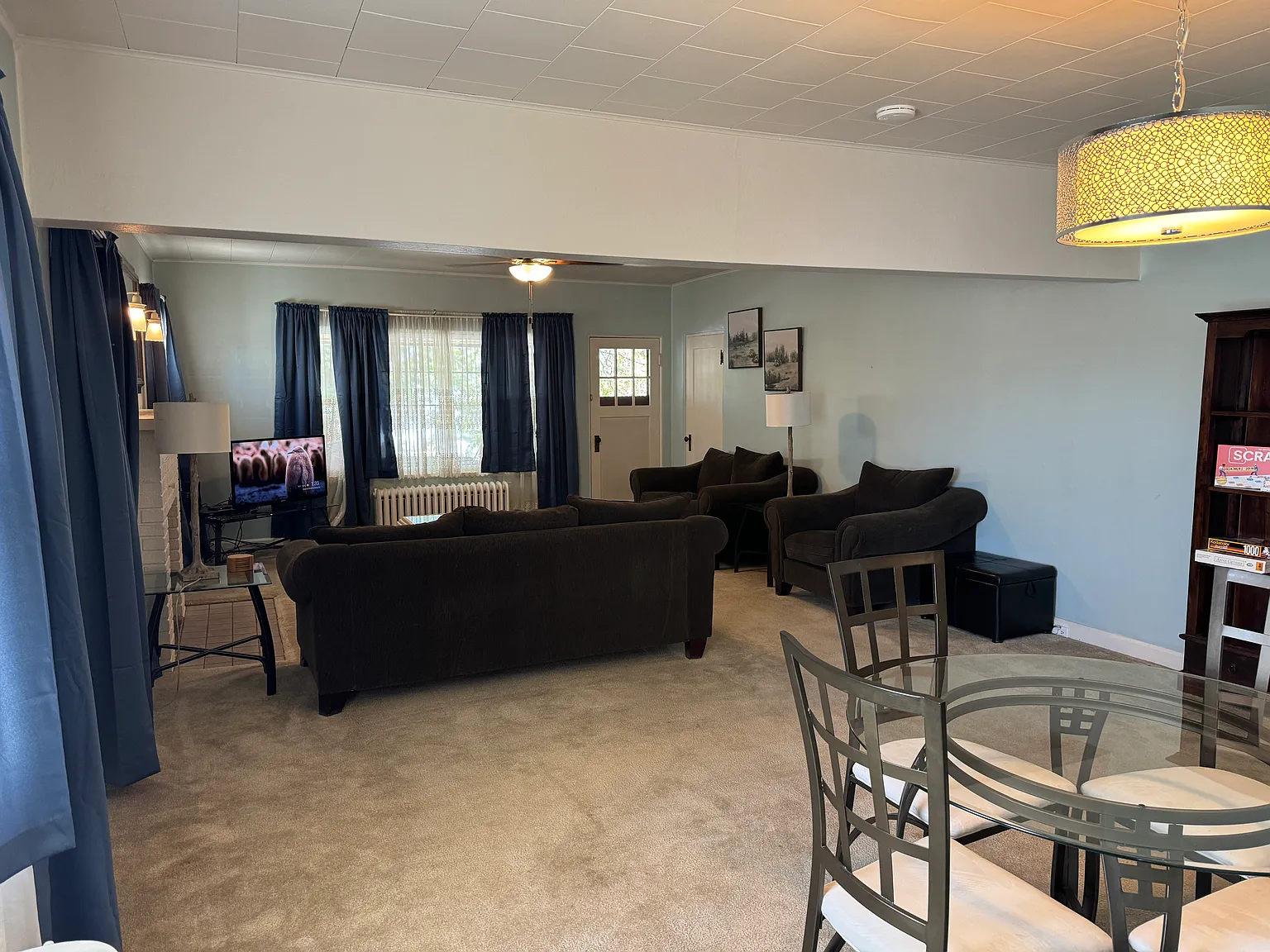 2 bed, 1000 sqft, $1,425 — Photo 4