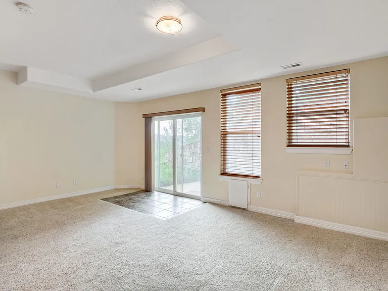 692 Louis Dr #1 — Photo 9