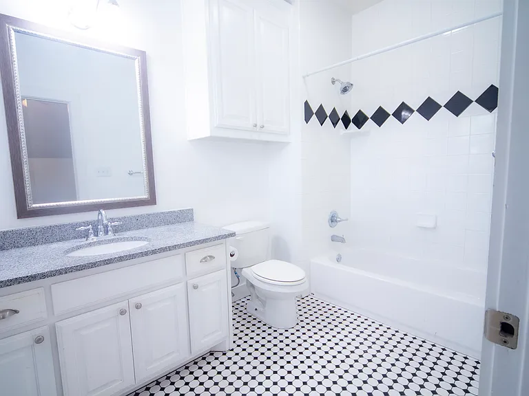 2600 Shirley Ave — Photo 31