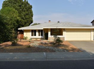9869 Estancia Ct, Elk Grove, CA 95624