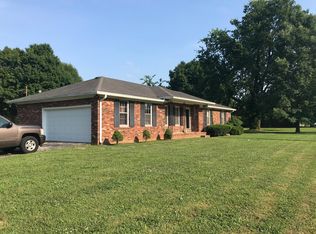 600 Springmont Dr, Hopkinsville, KY 42240