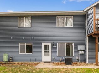 5946 Fernwood St, Shoreview, MN 55126